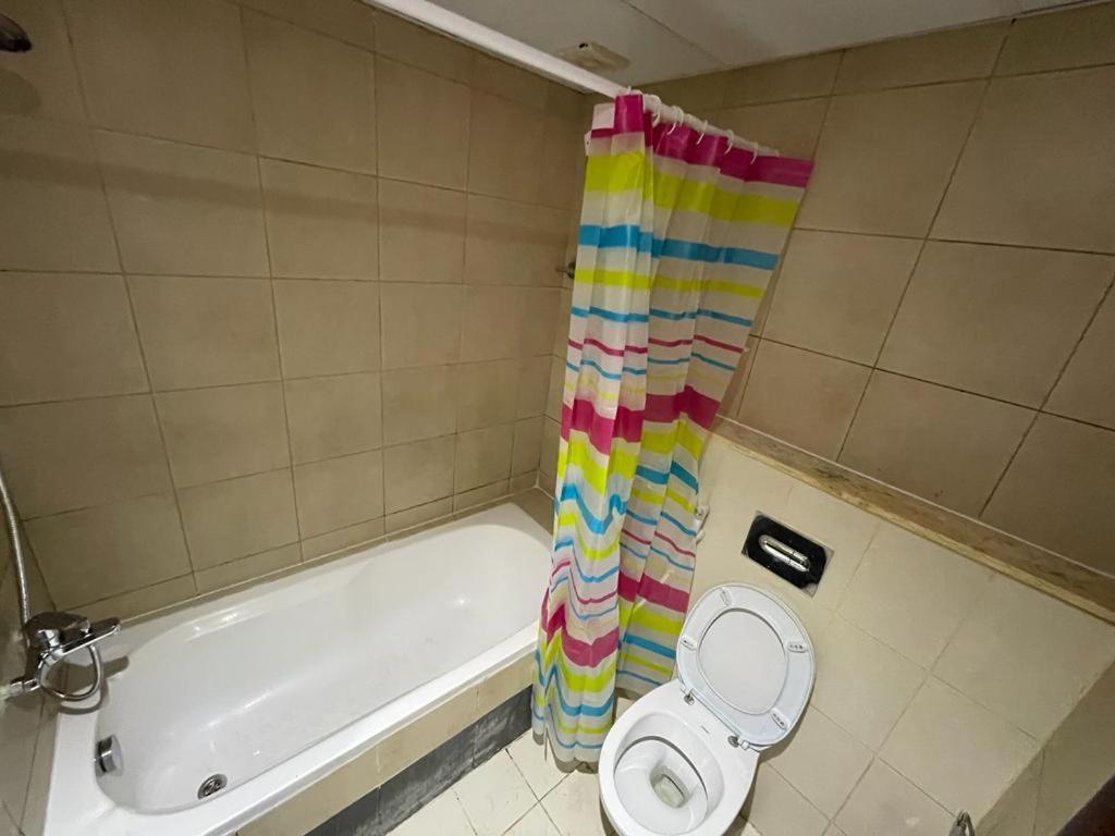 Single Partition 2 Min From Metro Swiming Pool View * Dubai